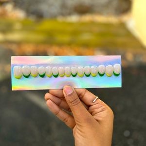 Green French tips press on nail set